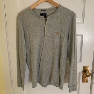 Long Sleeve Abercrombie and Fitch 🦌
